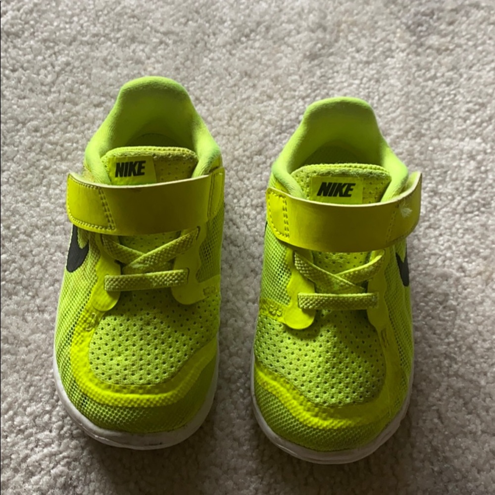 Nike Neon Green